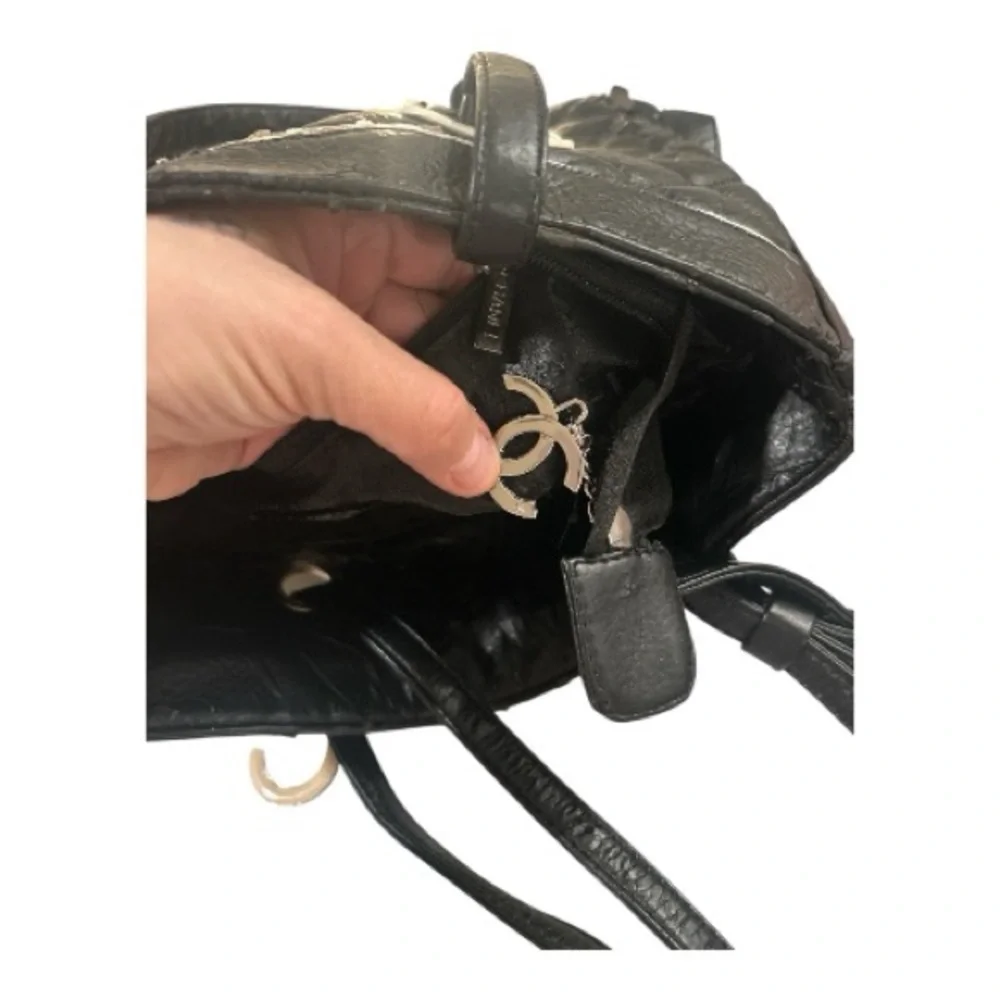 Chanel Black Quilted Purse In Fair Condition. Has Damage Please See Photos! - Picture 14 of 17